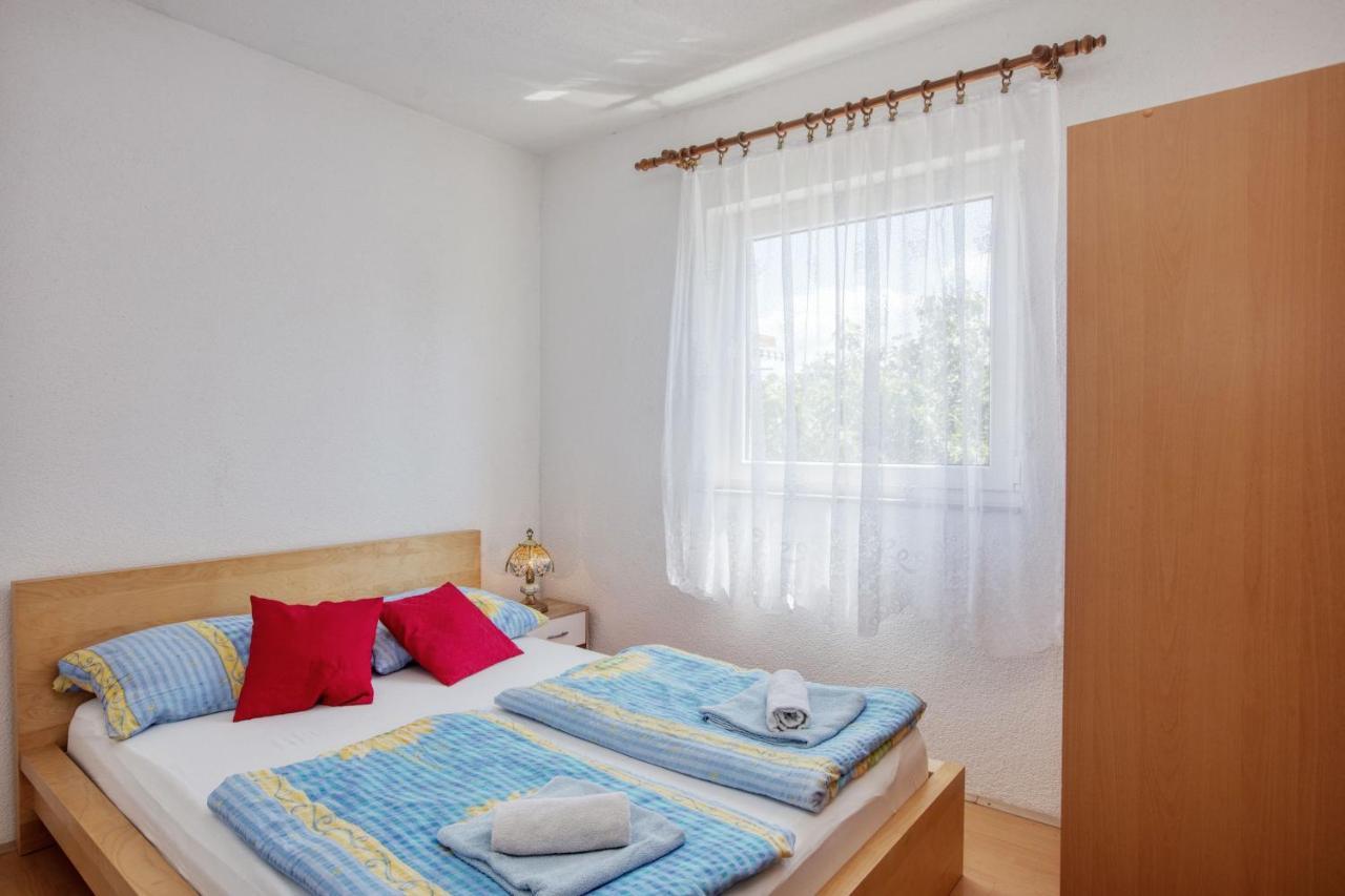 Apartments With A Parking Space Zablace, Sibenik - 4219 Luaran gambar