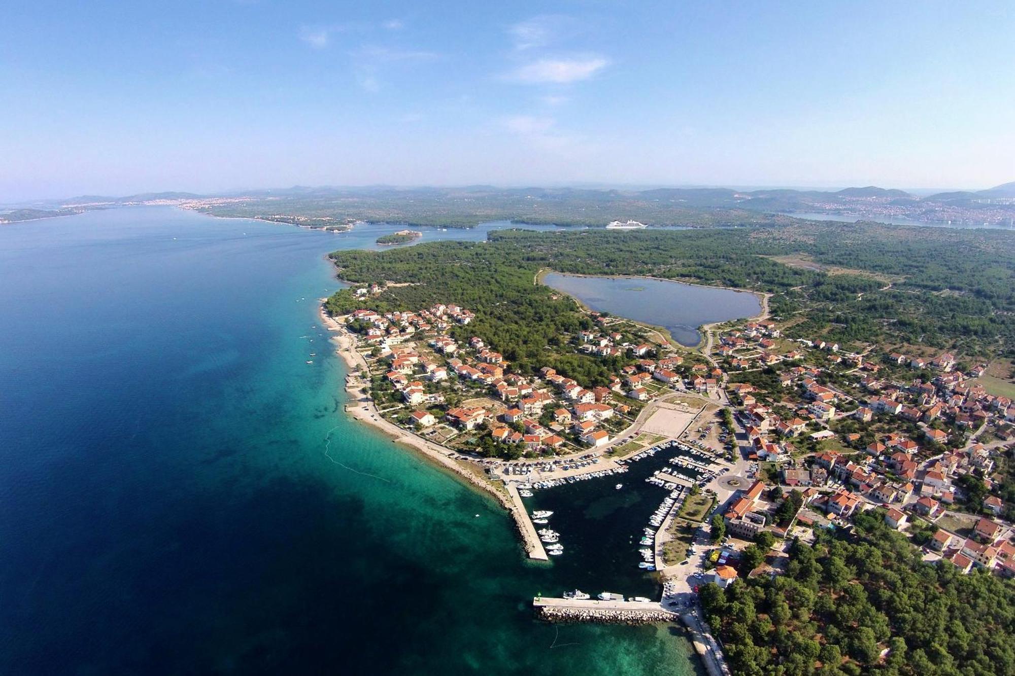 Apartments With A Parking Space Zablace, Sibenik - 4219 Luaran gambar